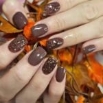 Brown fall nails