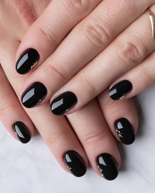Fall nails simple